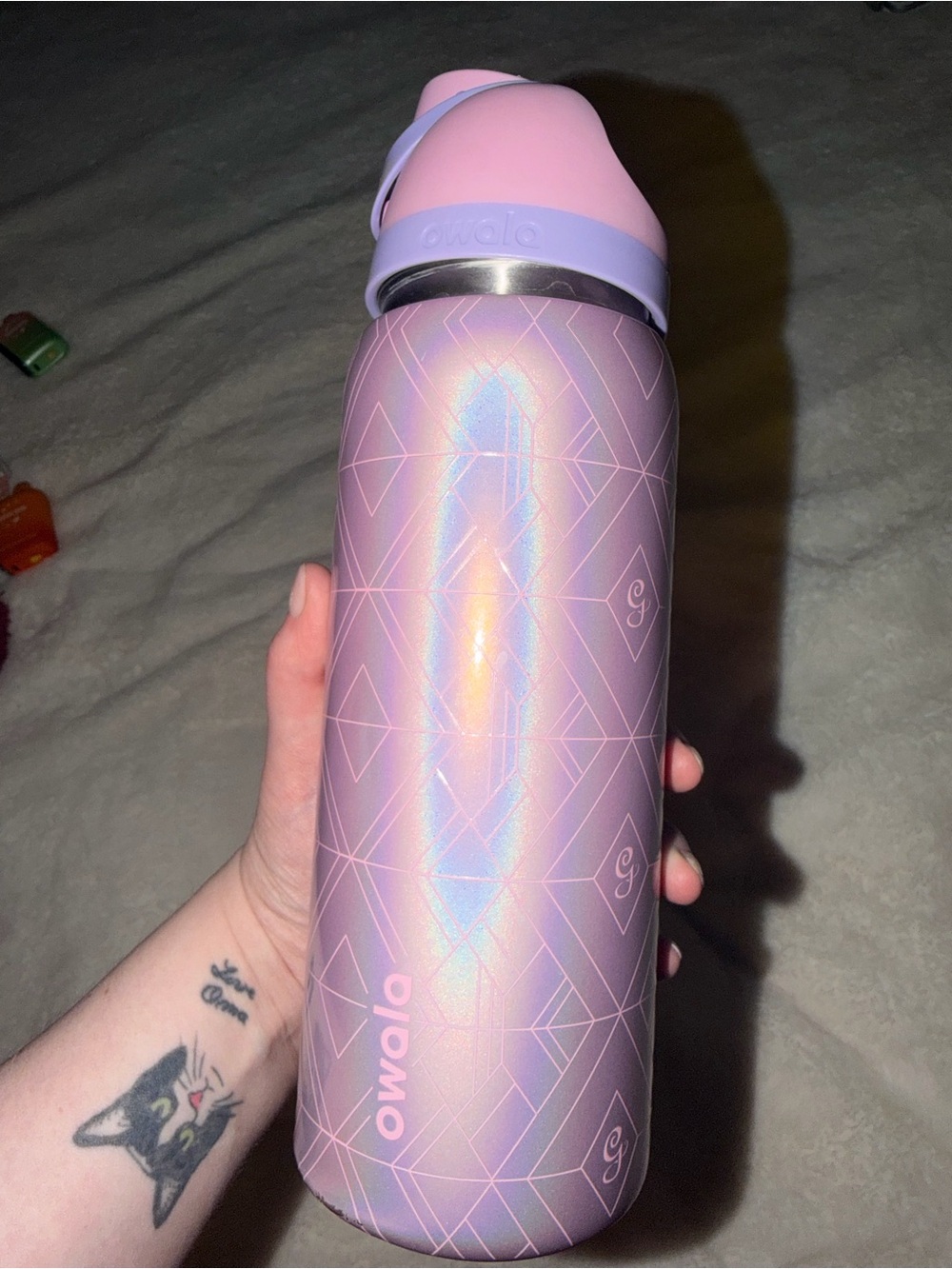 Glinda Pink-Lavender Owala Stainless Water Bottle (Noticeable Dent) - Picture 2 of 6